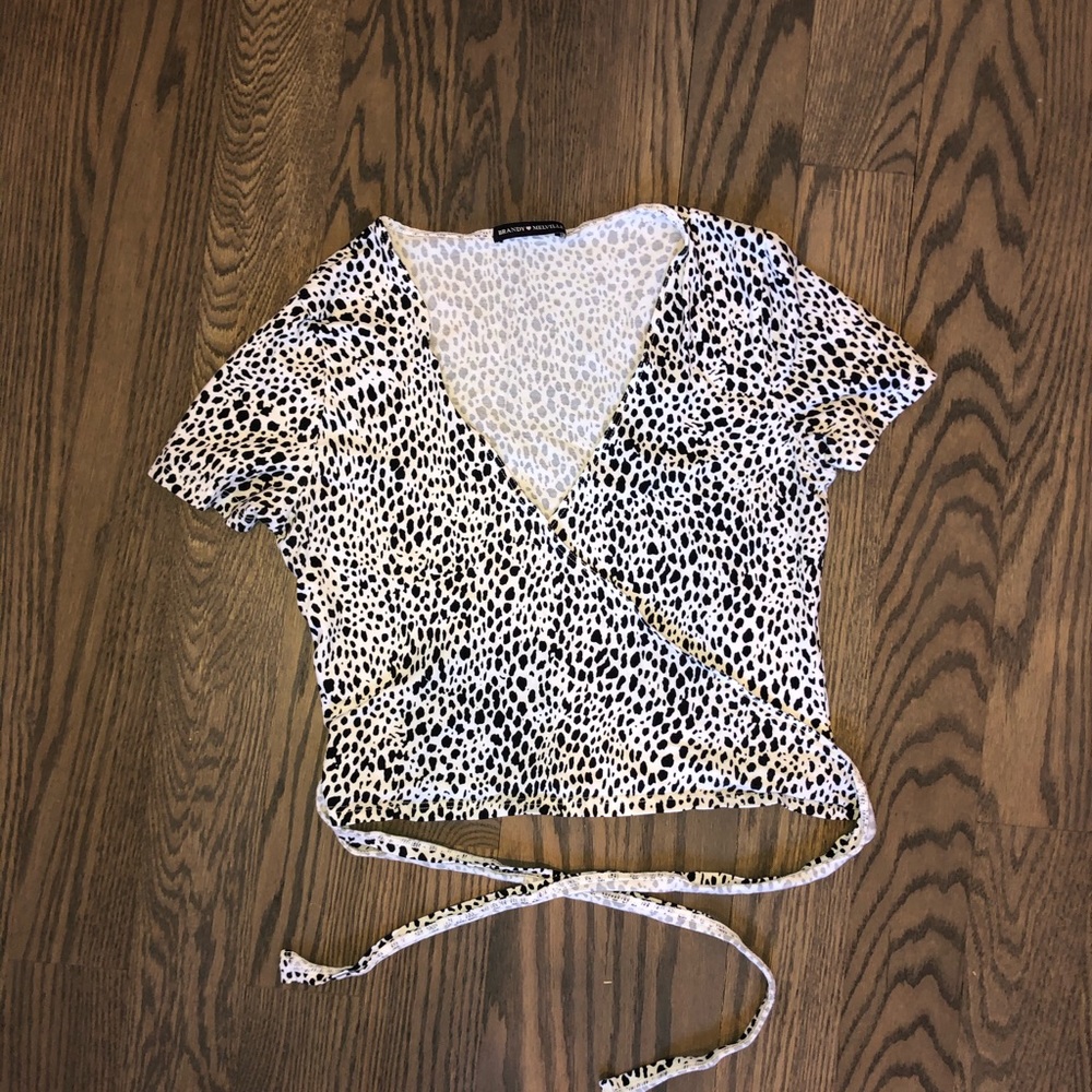 Brandy Melville Black and White Cheetah top